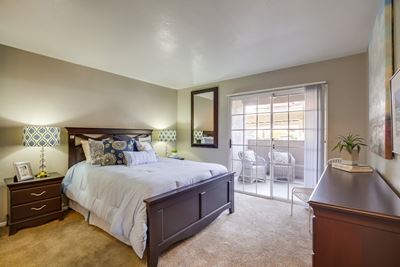Spacious Bedrooms At Vista Promenade Luxury Apartment Homes in Temecula, CA