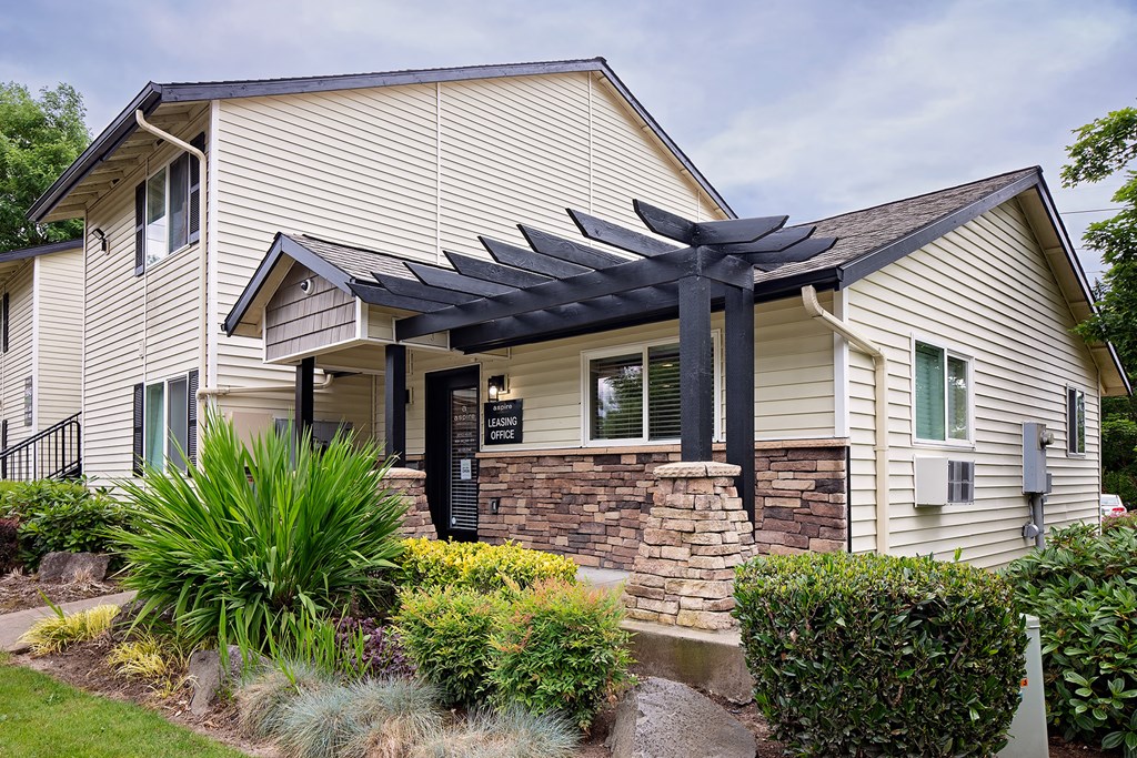 Aspire Oregon City Apartments Exterior Building