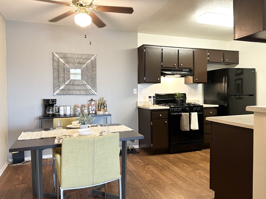 Dining Area at Aspire High Desert Apartments, Victorville, CA
