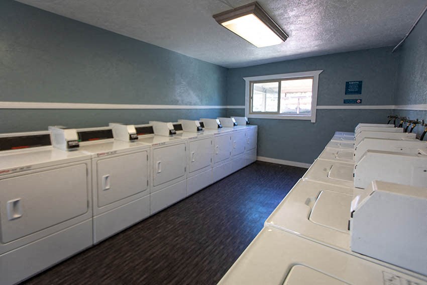 24 Hour onsite laundry at Aspire Upland Apartments, California, 91786