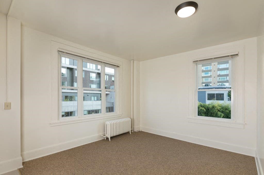 Wooden floor at Cambridge Apartments, Seattle, WA, 98101