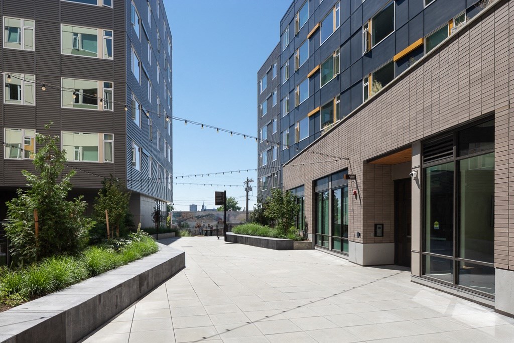 Walking area at Cedar Crossing, Washington