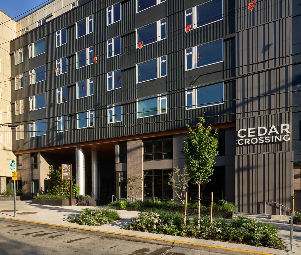 the building in which the hotel is located