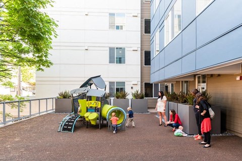 Play at Arbora Court, Washington