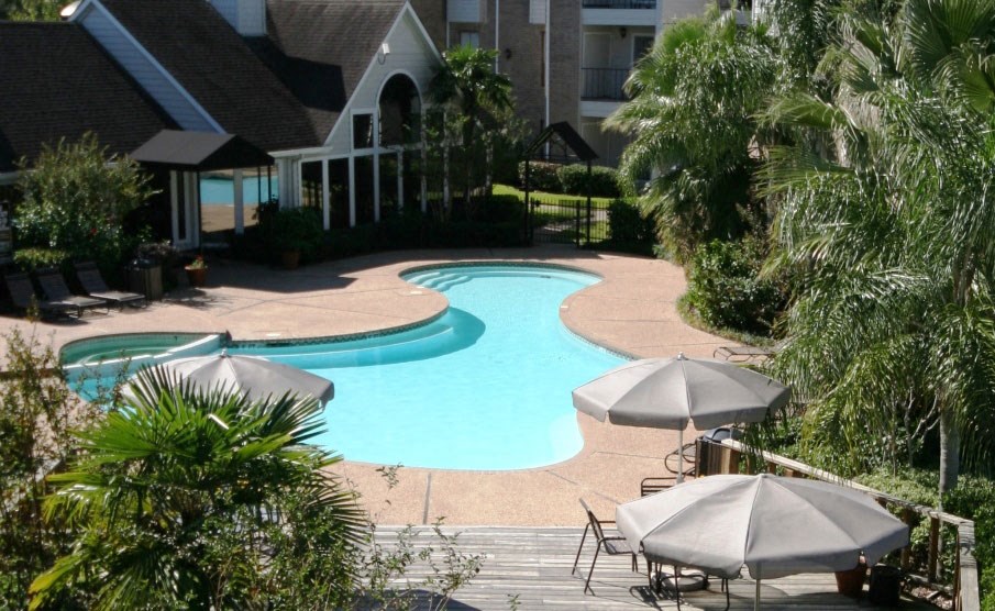 3rd floor view of pool