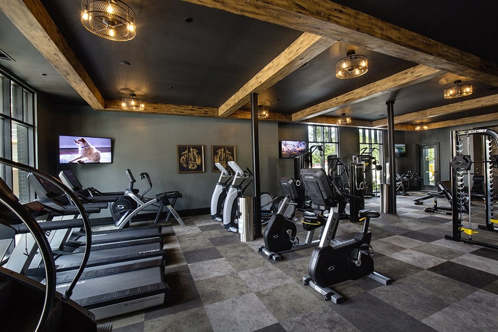 Upton Oxmoor Apartments Louisville fitness center with cardio and strength equipment