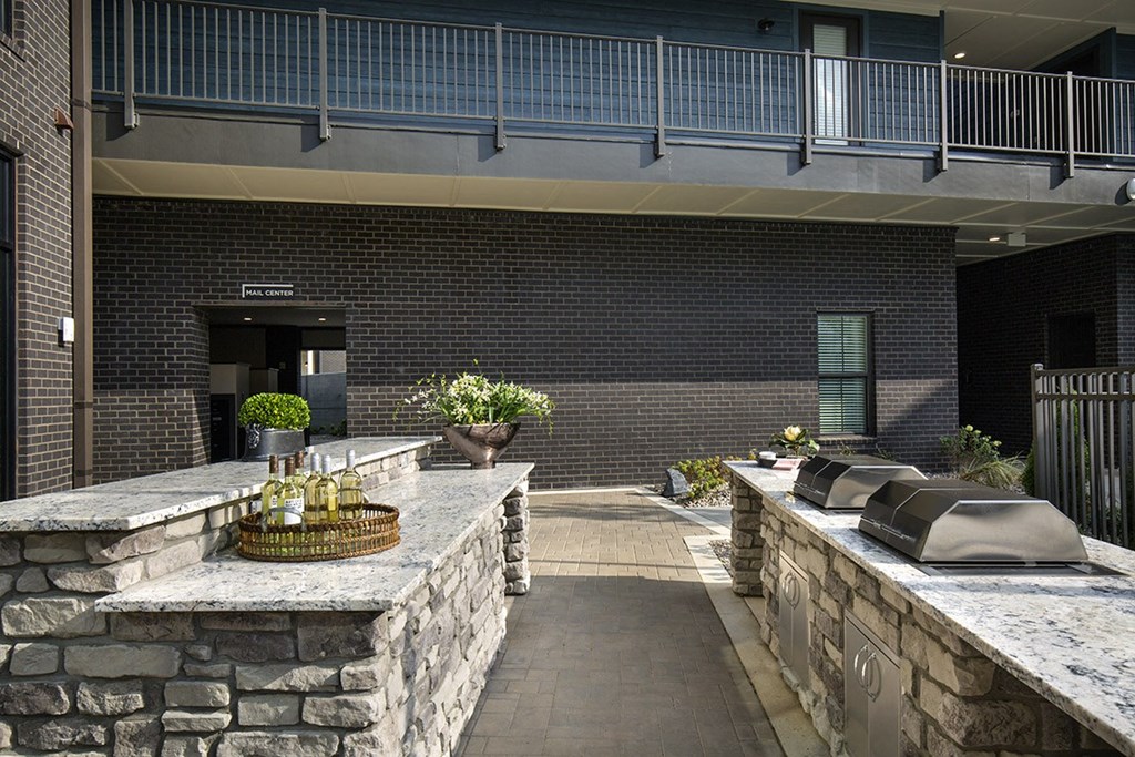 Upton Oxmoor Apartments Louisville outdoor grills and chef's kitchen