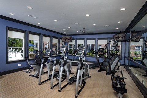 Indianapolis Lake Clearwater Apartments fitness center with cardio equipment