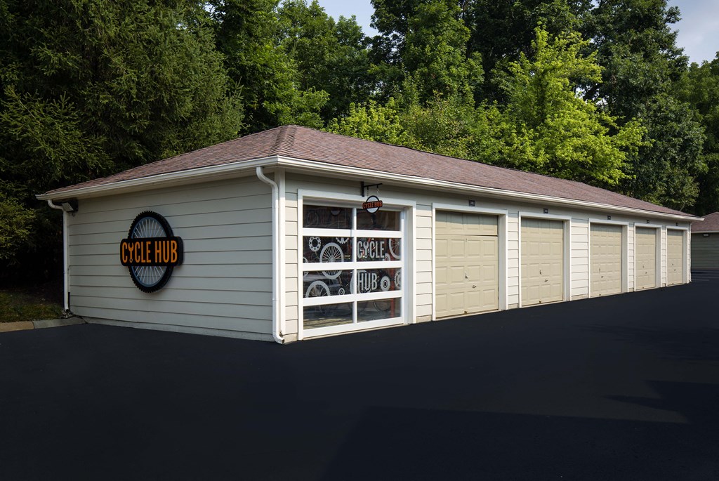 Indianapolis Apartments Castle Creek Bike Storage