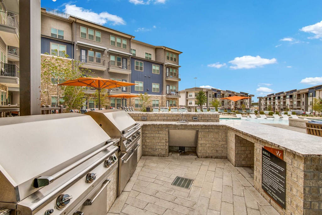 Westloop at the Diamond Interchange Irving TX outdoor grills