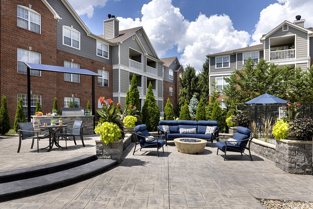 Lake Clearwater Apartments