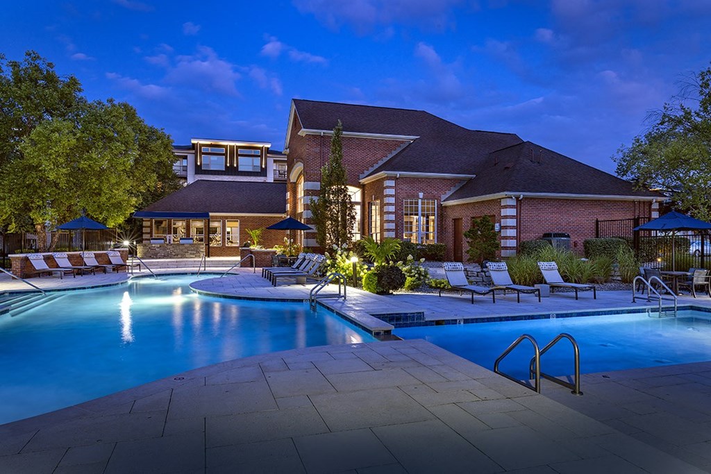 Lake Clearwater Apartments