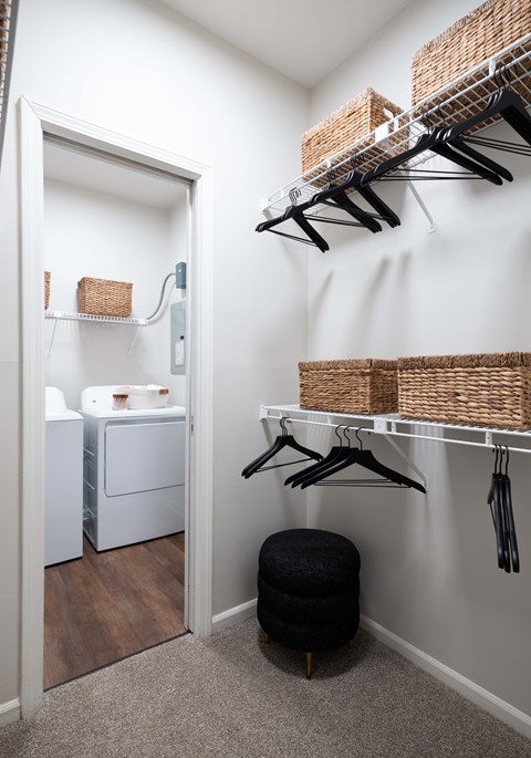 Willow Lake Apartments