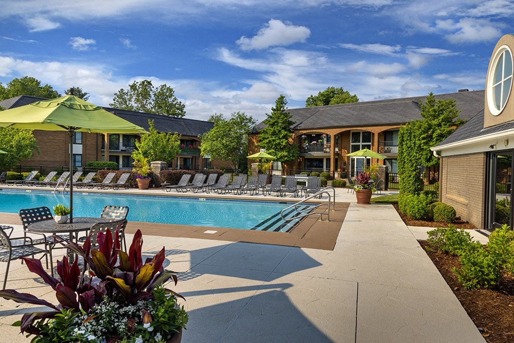 Hurstbourne Grand Apartments Louisville resort-inspired pool and expansive sundeck