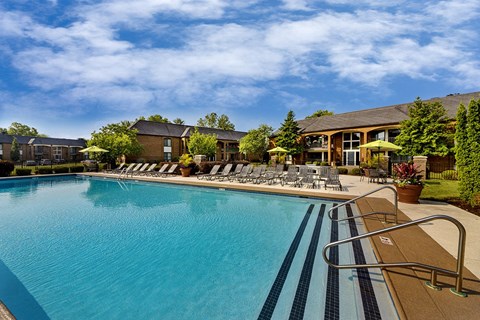 Hurstbourne Grand Apartments Louisville resort-inspired pool and expansive sundeck