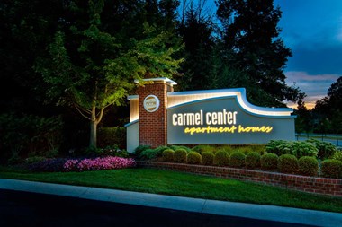 Indianapolis Apartments Carmel Center Entrance Sign