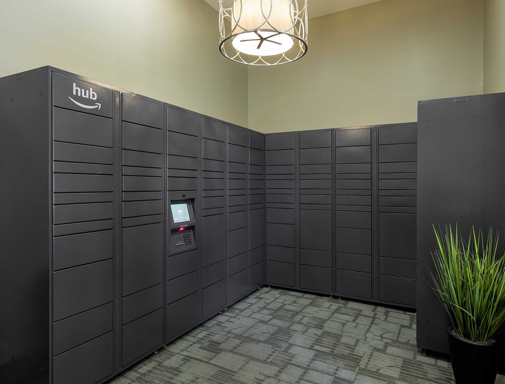 Sanford Lake's Edge Apartments package hub