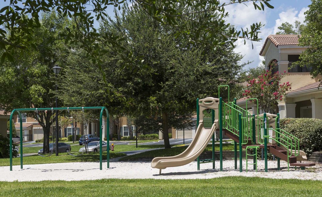 Sanford Lake's Edge Apartments playground