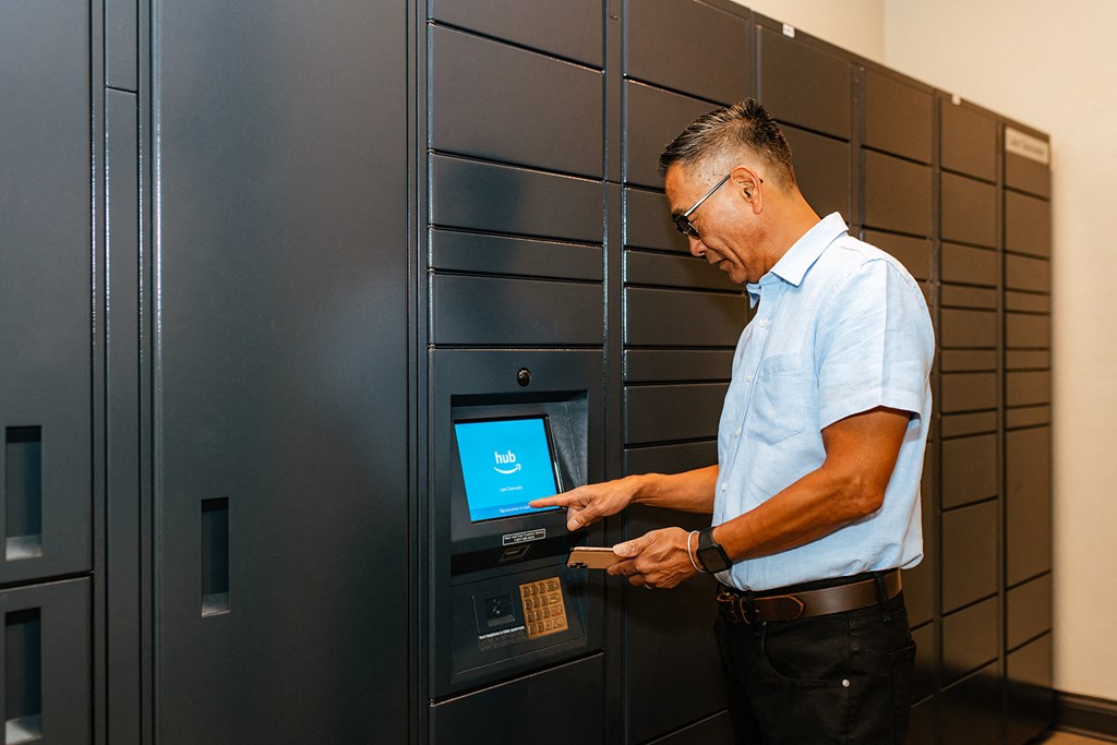 Lake Clearwater Apartments