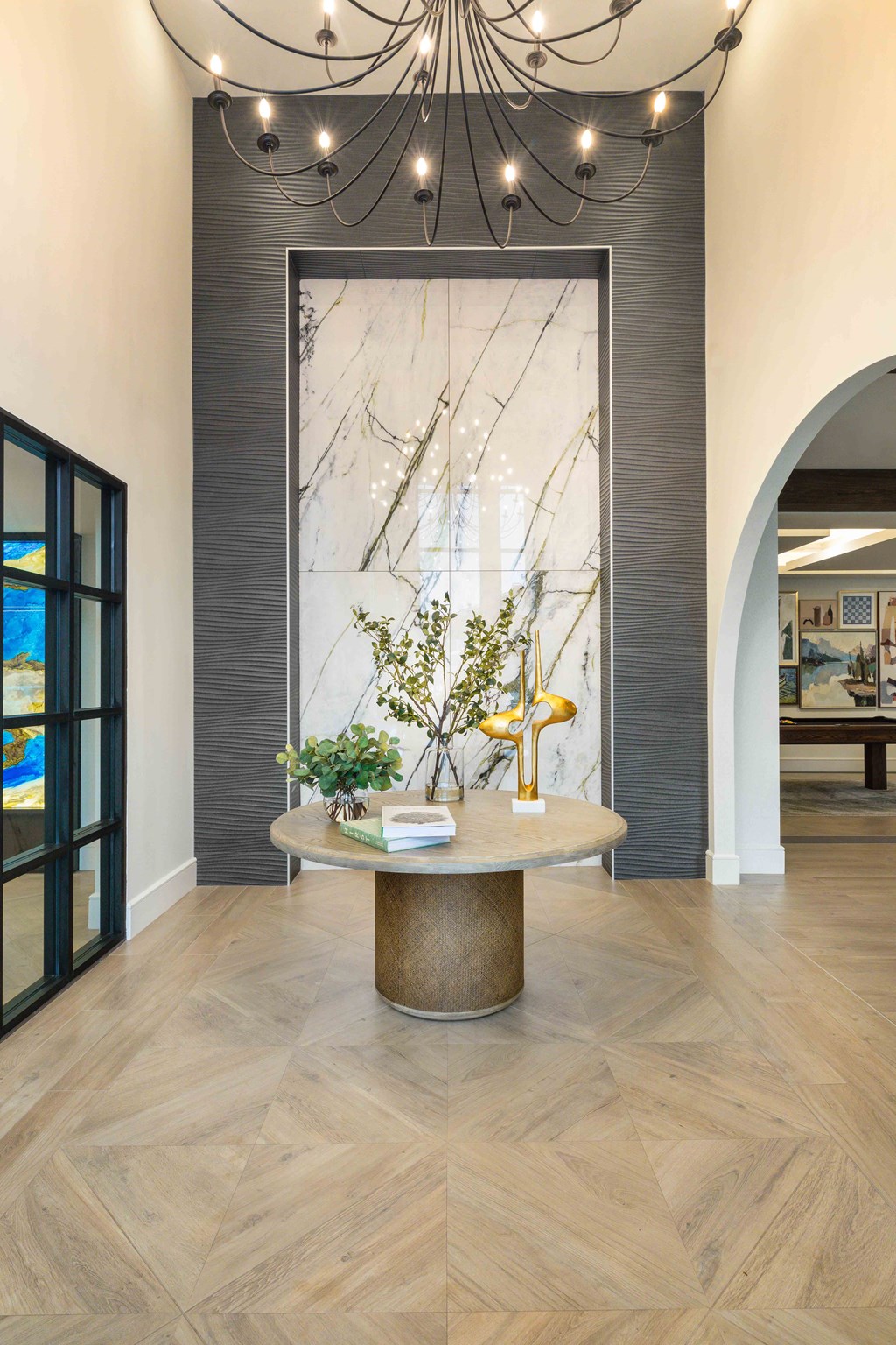 Louisville Plainview Apartments clubhouse entryway