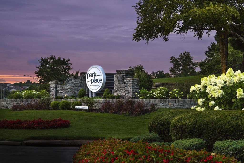 Lexington Park Place Apartments community entrance