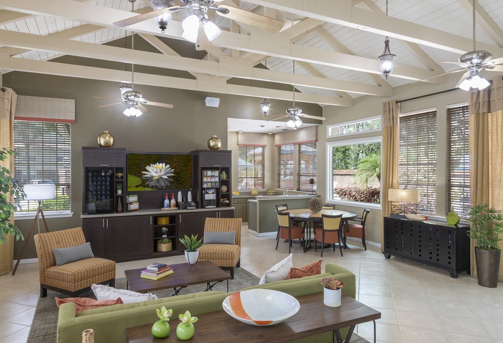 Longwood Sabal Park Apartments resident lounge with gourmet coffee bar