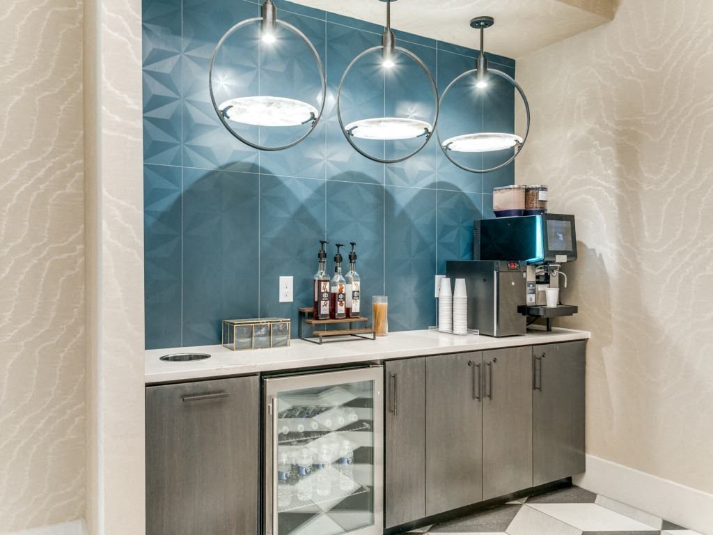 Sagemont Apartments Irving Texas resident lounge with gourmet coffee bar