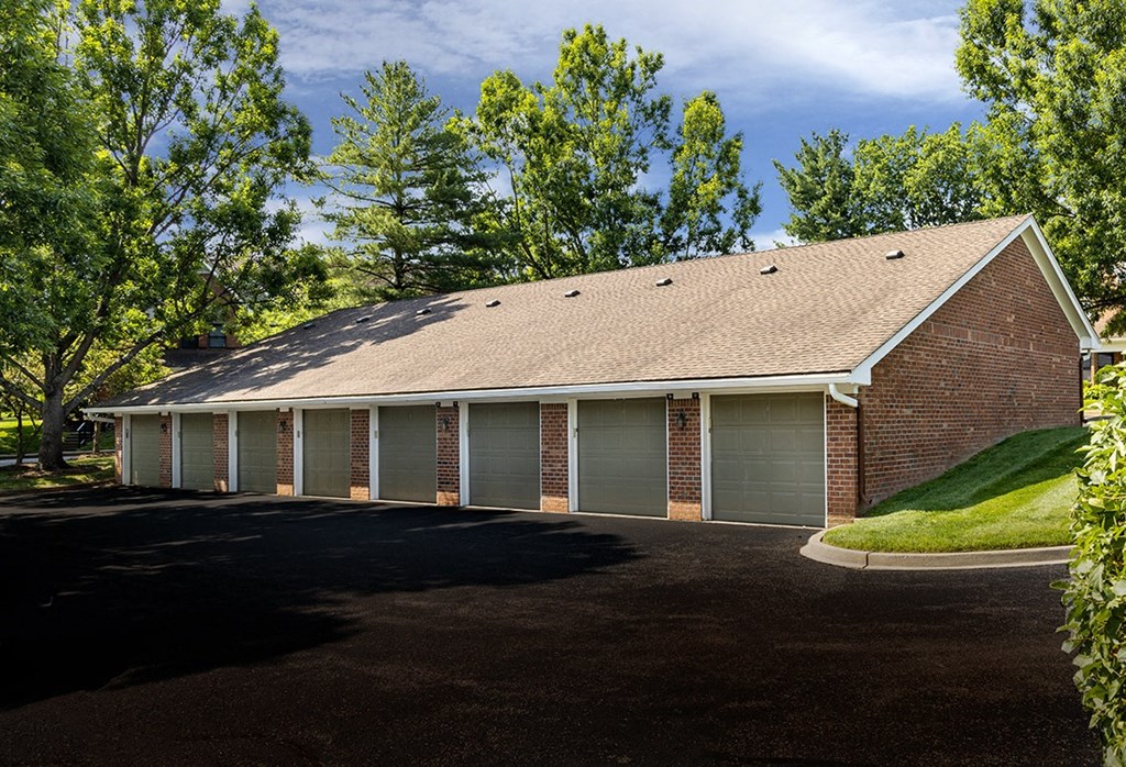 The Overlook at St. Thomas Apartments Louisville private garages available