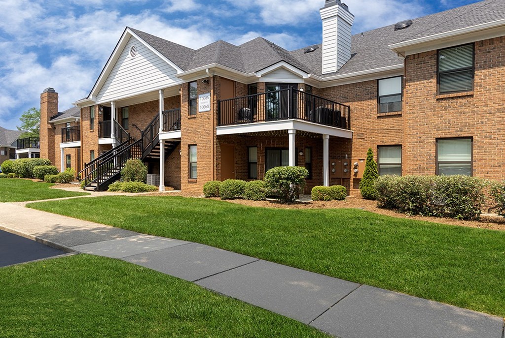 The Willows Apartments Louisville building exterior