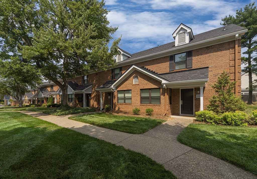The Willows Apartments Louisville townhome entrance