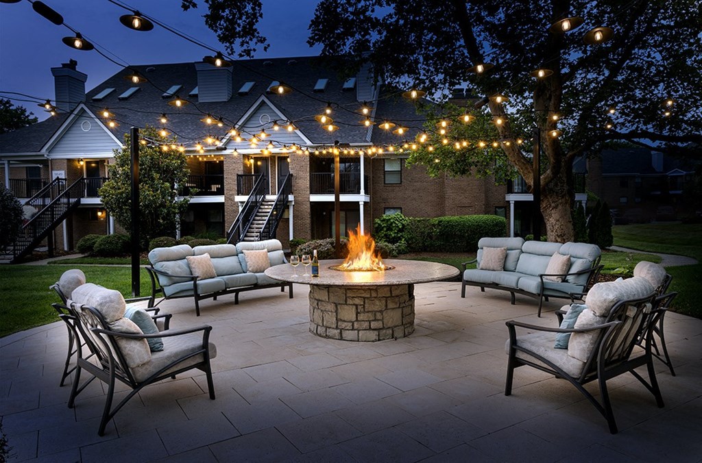The Willows Apartments Louisville firepit at dusk