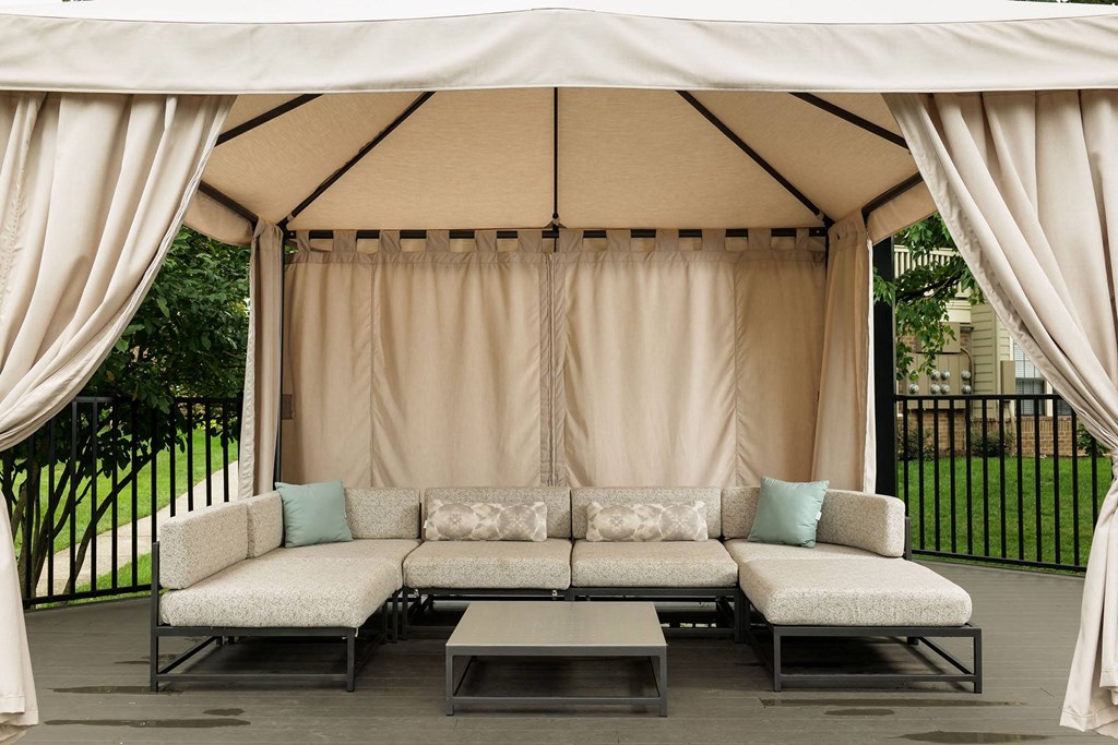 Lexington Park Place Apartments luxurious poolside cabana