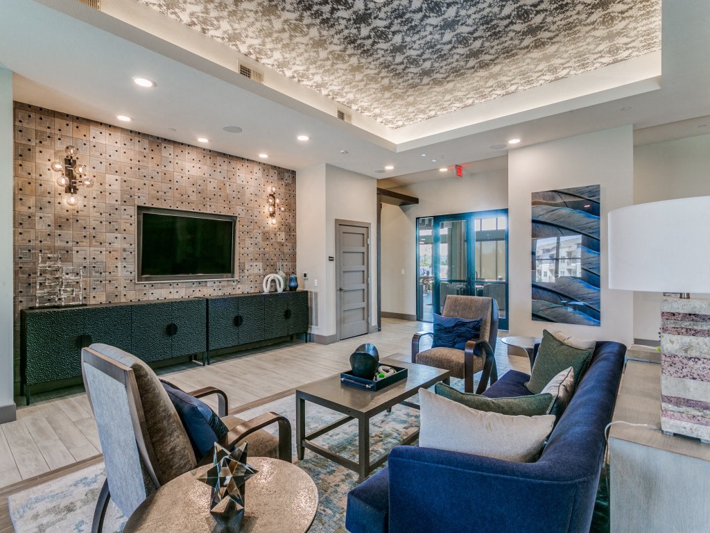 Westloop at the Diamond Interchange Irving TX resident lounge with cozy seating areas