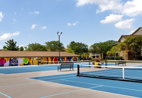 Willow Lake Apartments