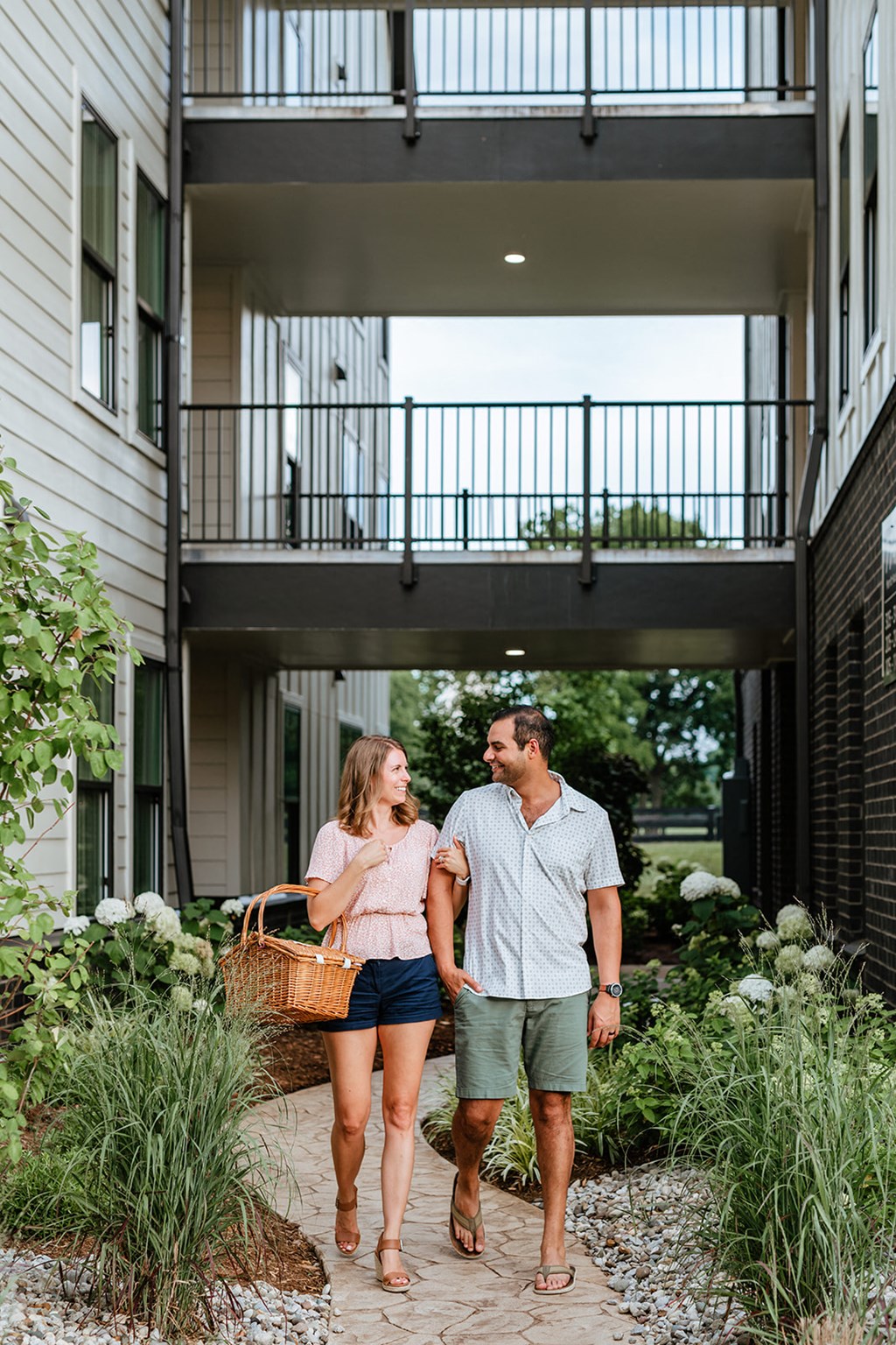 Upton Oxmoor Apartments Louisville beautifully landscaped walkways