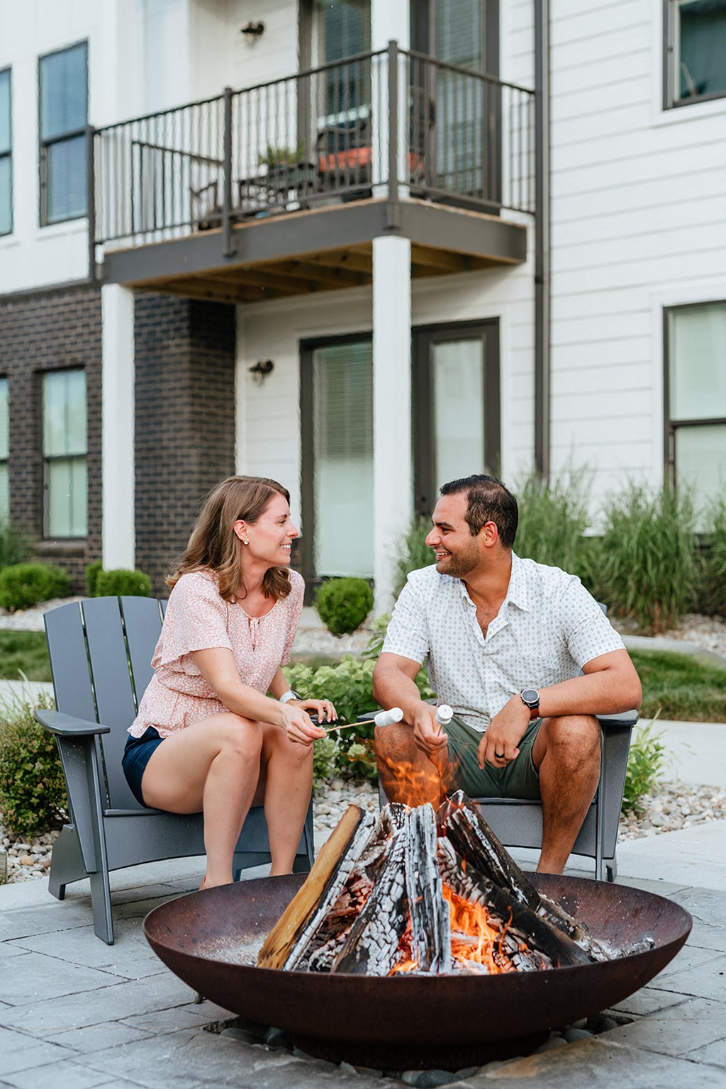 Upton Oxmoor Apartments Louisville outdoor firepit