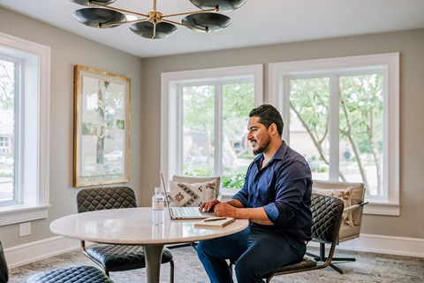 Hurstbourne Grand Apartments Louisville leasing center workspace