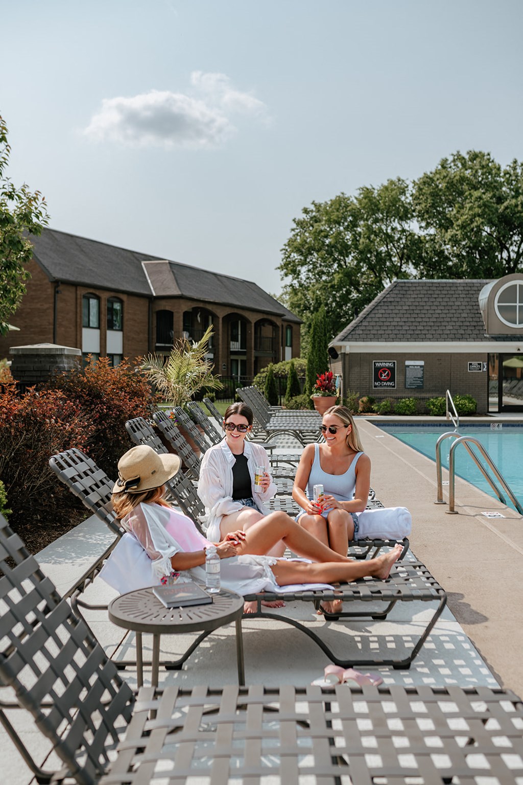 Hurstbourne Grand Apartments Louisville relaxing pool deck with lounge seating