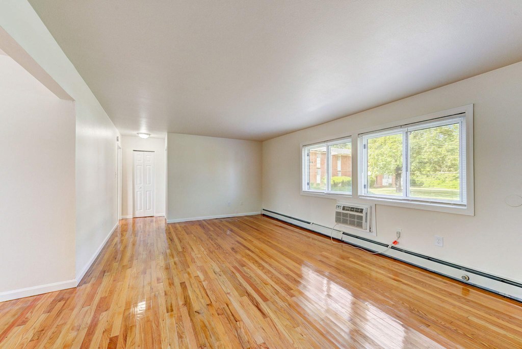 Large Living Room Area
Hardwood Floors