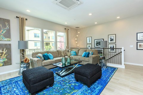 590-610 Winchester Drive 2-4 Beds Apartment for Rent