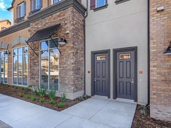 1924 E. Palomar Street, Suite 106 3-4 Beds Townhouse for Rent - Photo Gallery 4