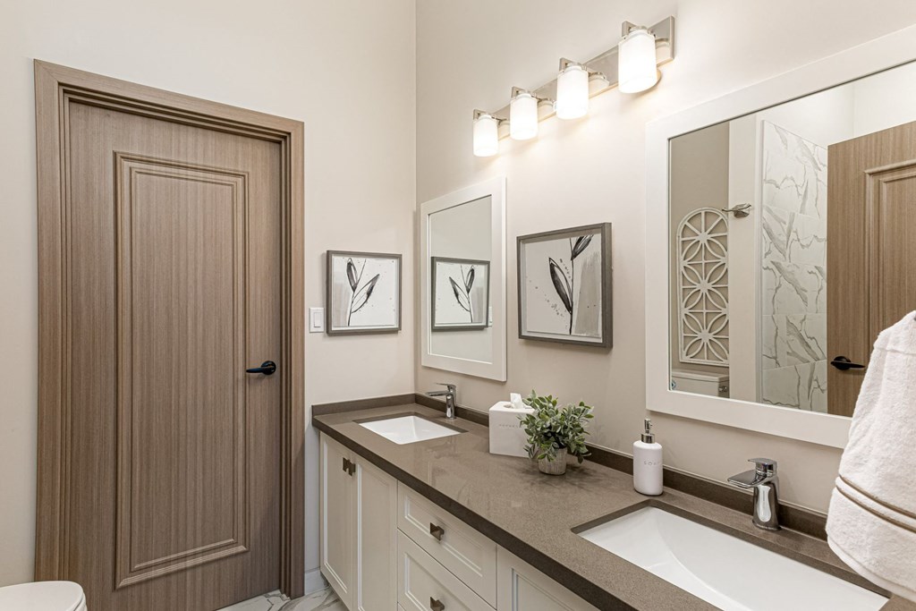 847 Development - Creekside Suites Model Suite