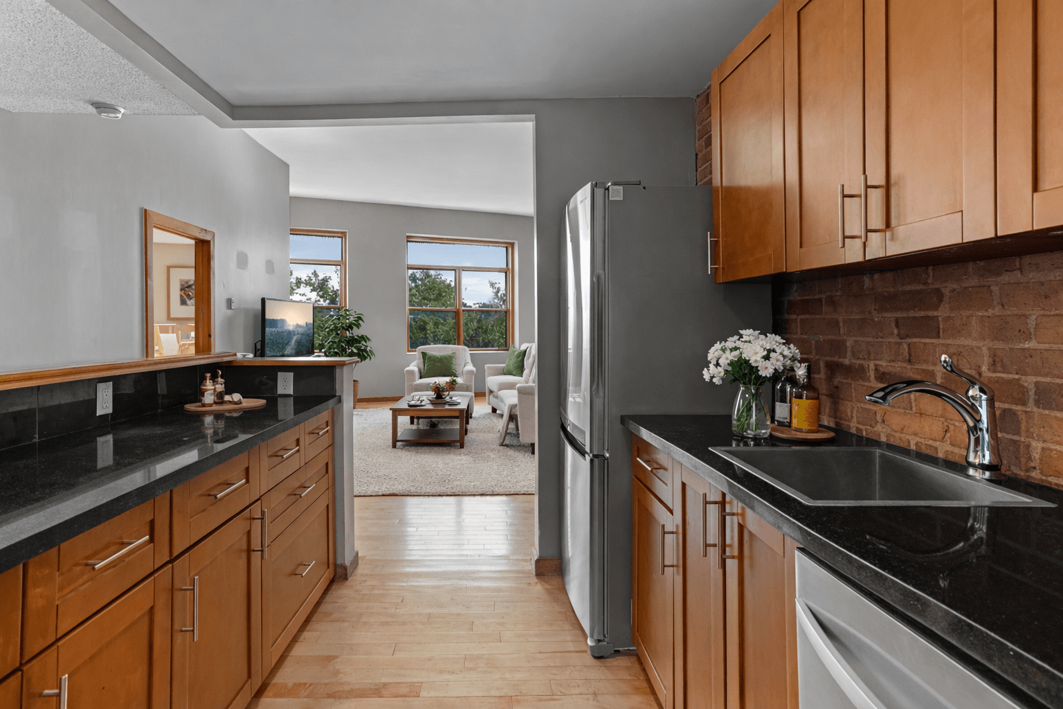 2 bedroom apartment - 265 Ontario, Kingston - unit 7 2