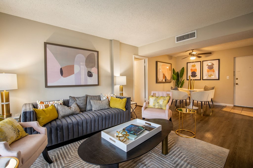 Living Room With Kitchen View at DEL ORO APARTMENT HOMES, Plantation
