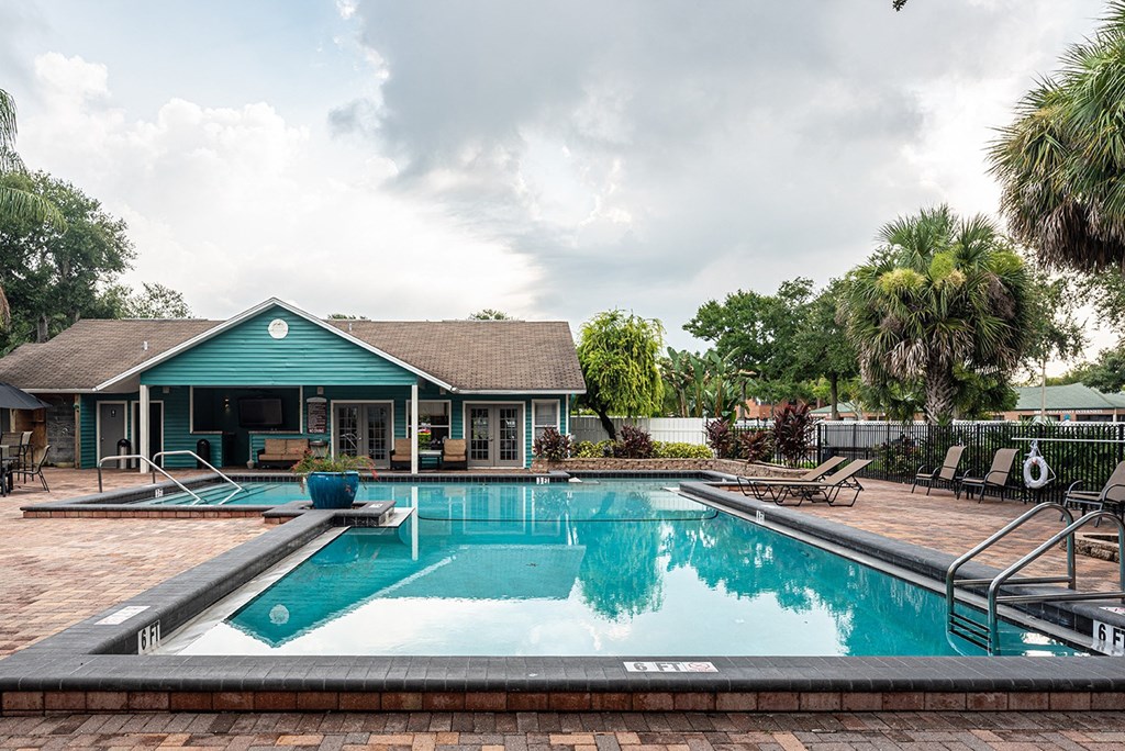 the pool and pool house at the resort at longboat key club at Madison Oaks Apartment Homes, LLC, Florida, 34684