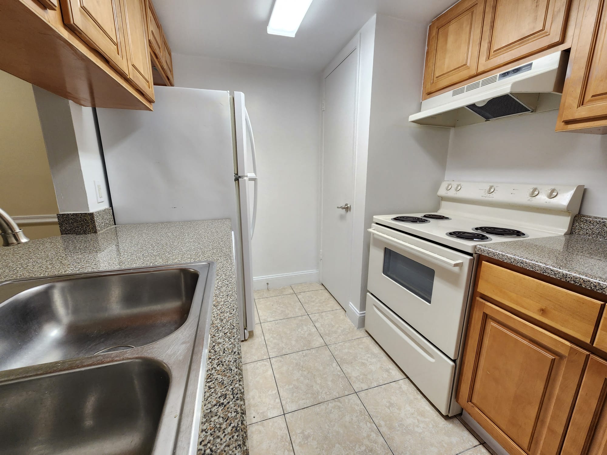 Sunscape Apartment Homes