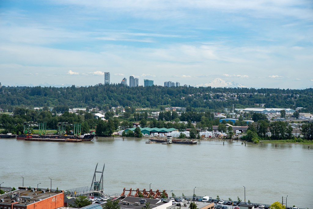 a view of the tacoma skyline