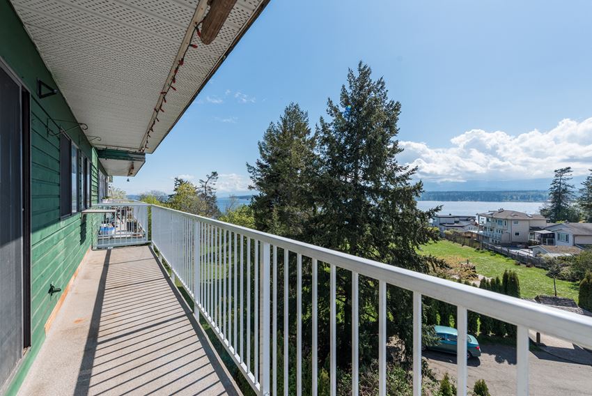 The Mariner Apartments, 2181 Comox Ave, Comox, BC RentCafe