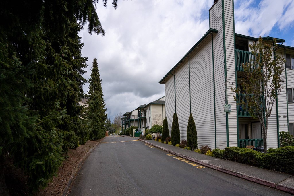 Bakerview Terrace Apartments