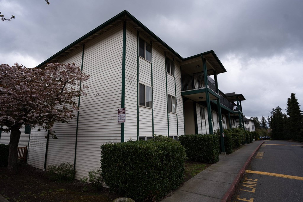 Bakerview Terrace Apartments